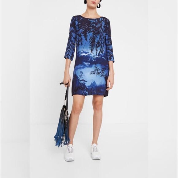NWT Desigual Blue‎ Bruna Oriental Landscape T-Shirt Dress Size Small - Picture 1 of 11